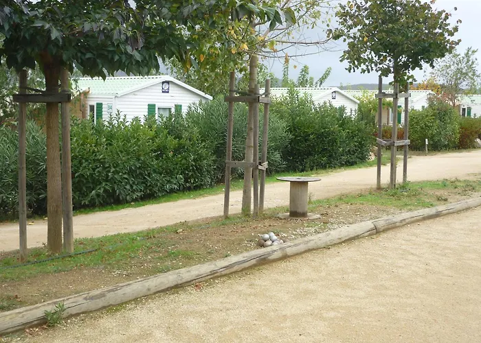 Parc Residentiel La Listra - Maeva Kamp alanı
