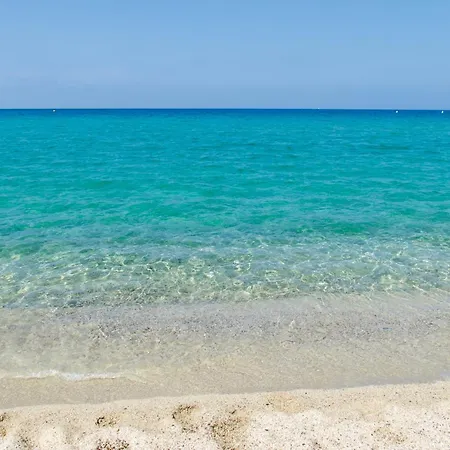 Parc Residentiel La Listra - Maeva Belgodère