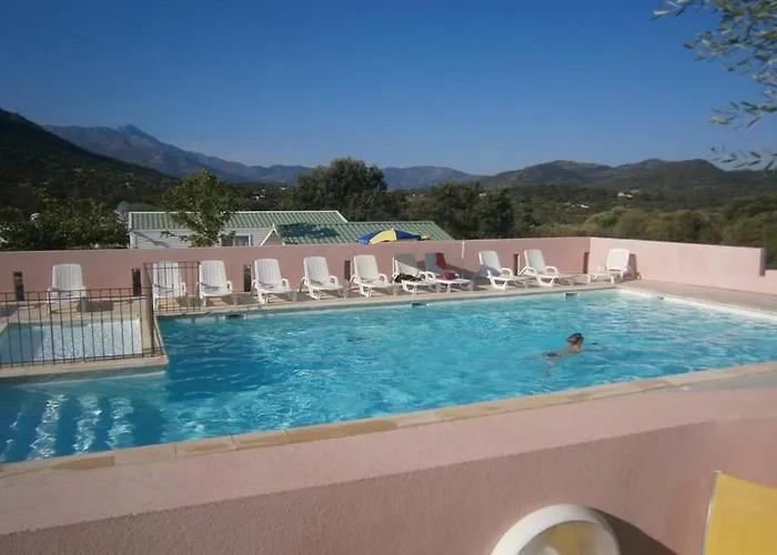 Campsite Parc Residentiel La Listra - Maeva Belgodere (Corsica)